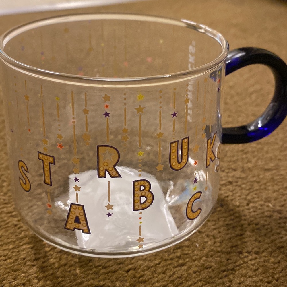 Starbucks - Picture 3 of 3